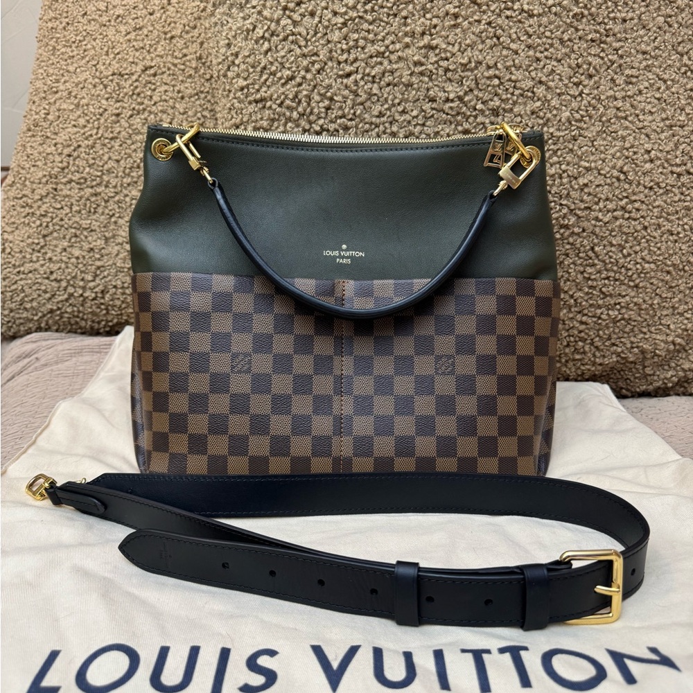 Louis Vuitton Maida Crossbody Shoulder Bag Pristine Condition